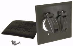 Hubbell-Raco 5157-0 Weatherproof Cover, 2-Gang, Vertical, Single Receptacle, Die Cast Hubbell-Raco 5157-0